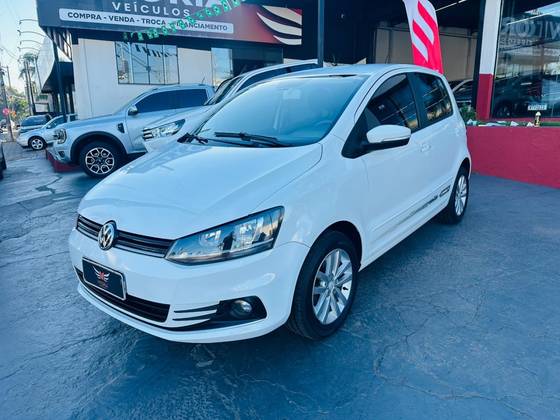 VOLKSWAGEN FOX 1.6 MSI TOTAL FLEX CONNECT 4P MANUAL VOLKSWAGEN FOX 1.6 MSI TOTAL FLEX CONNECT 4P MANUAL